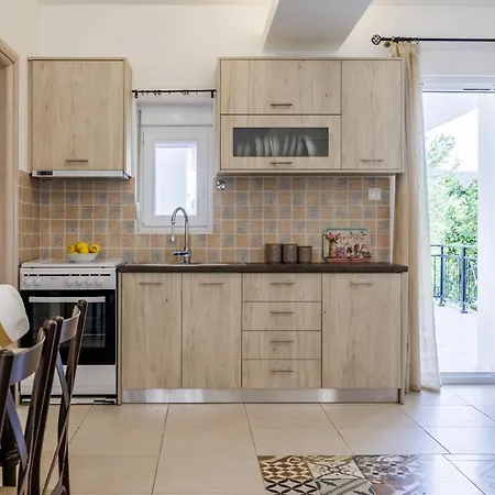 Elios Cozy - Spacious Island Living